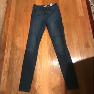 Hollister skinny jeans